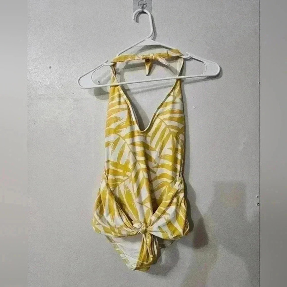 Carmen Marc Valvo Other - Carmen marc valvo one piece swimwear!